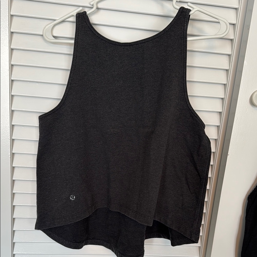 Lululemon - Black Women's Tank Top